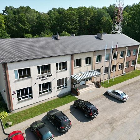 Hostelis R27 Aizpute Exteriör bild